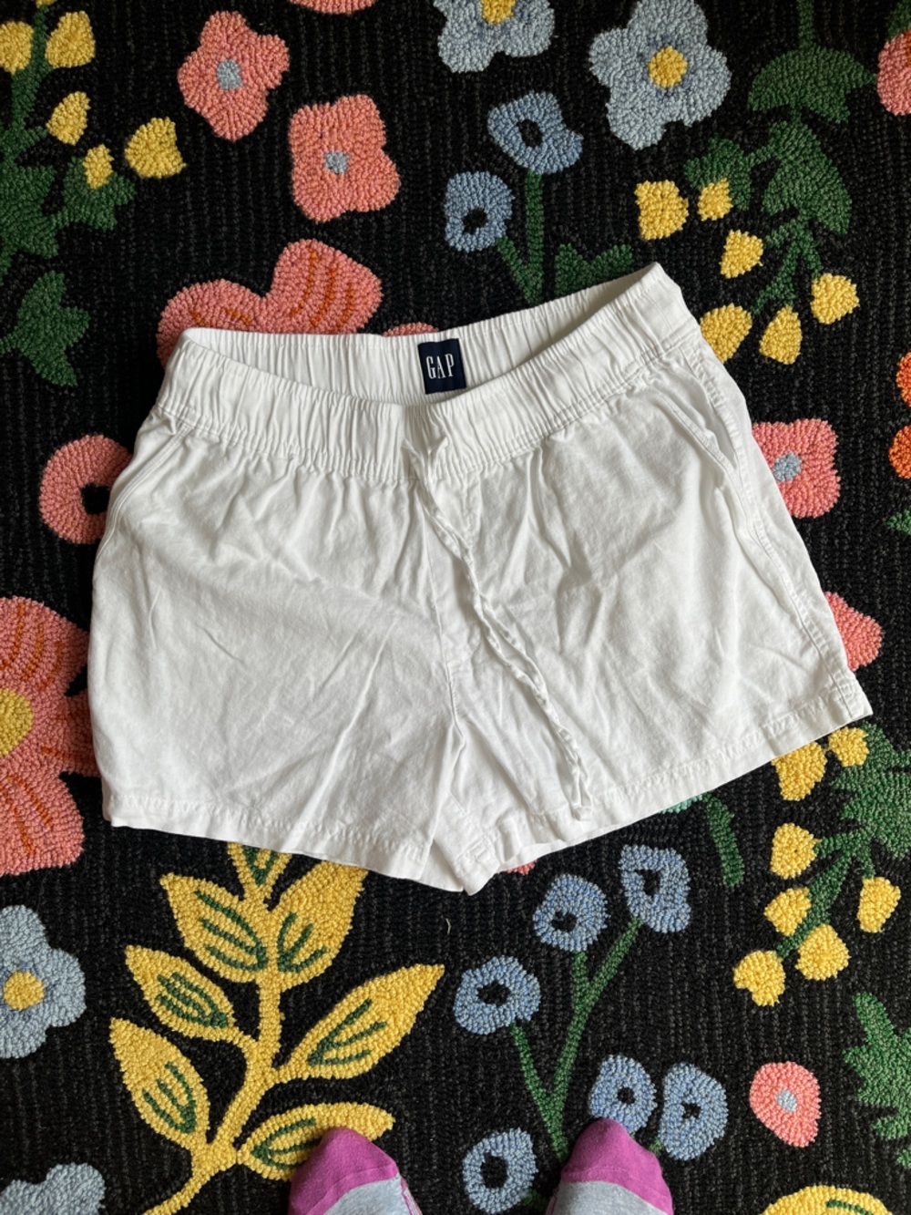Gap White Linen Blend Shorts - 55% Linen 45% Rayon
